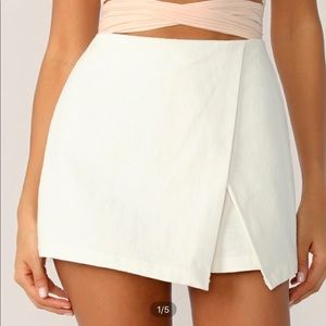 White skort